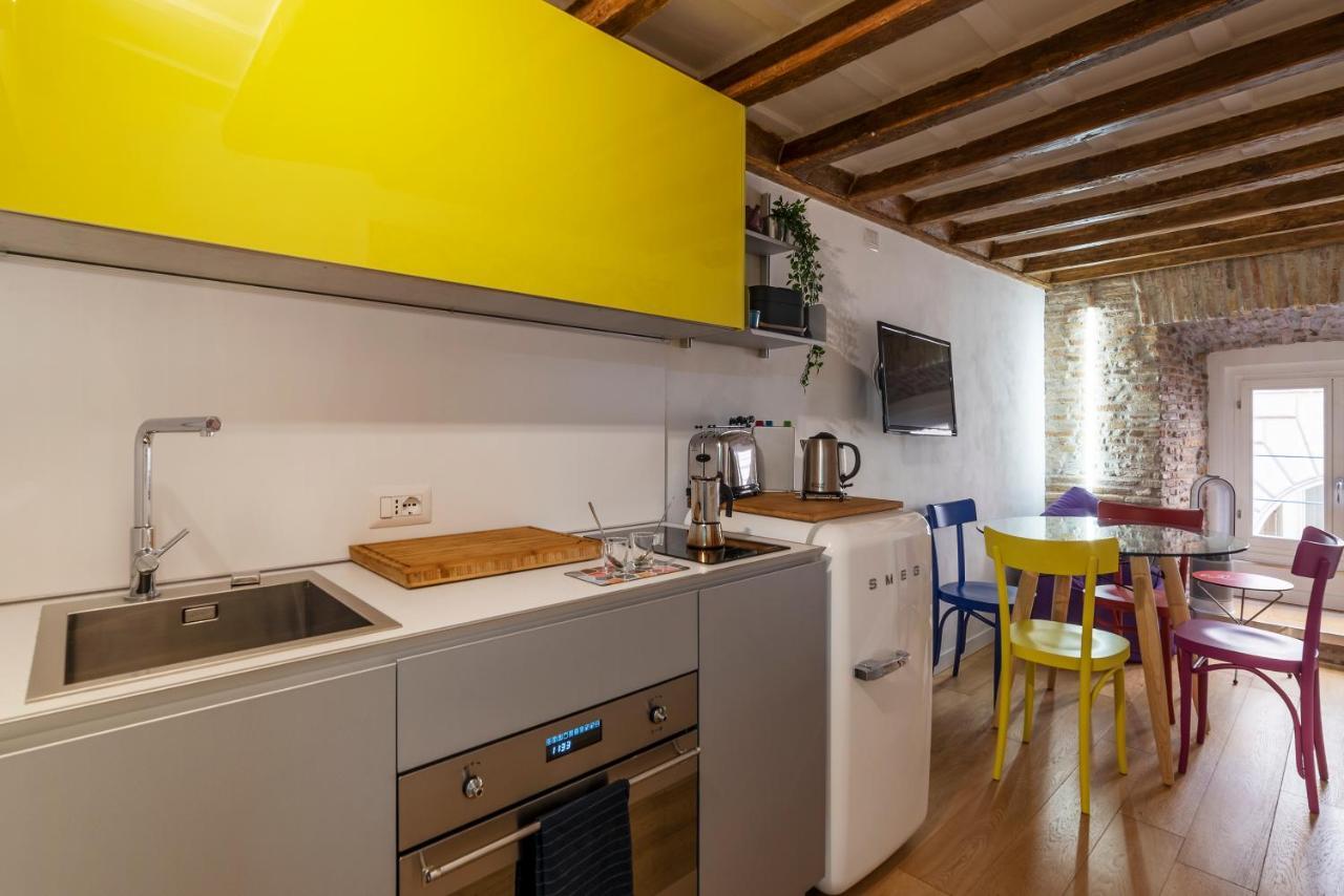 Largo Di Torre Argentina Cozy Studio Рим Екстериор снимка